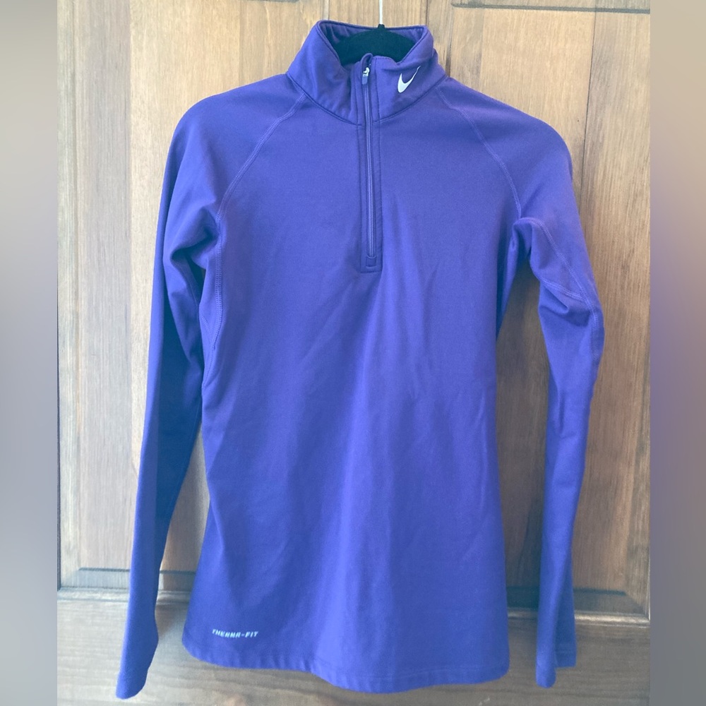 EUC Nike Therma fit l/s quarter zip running top S purple